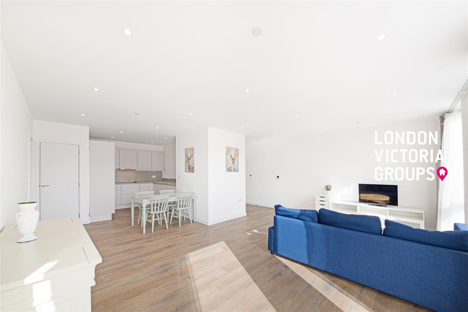 2 bed property in Bryant Apartments, Perceval Square, College Road, HARROW